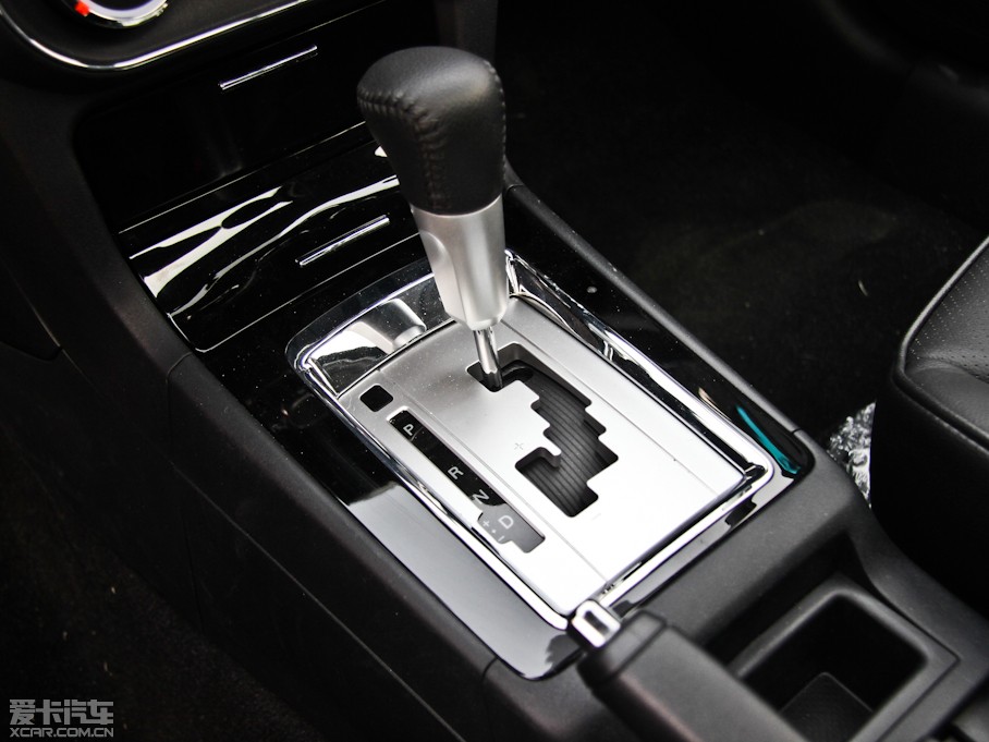 2013���������� 1.8L CVT���а���A��