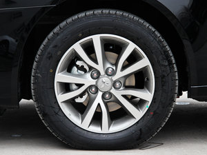 2013款1.8L CVT时尚版舒适型 轮圈