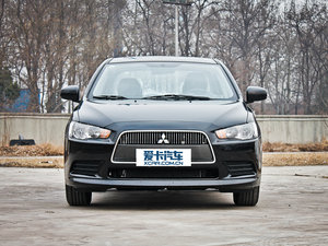 2013款1.8L 手动时尚版舒适型 正前