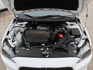 2013款1.8L CVT致尚版豪华型 发动机
