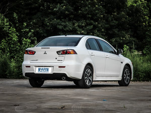 2013款2.0L CVT致炫版旗舰型 整体外观