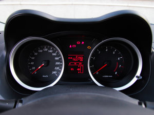 2013款1.6L 手动风尚版 豪华型 仪表
