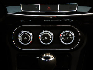 2013款1.6L 手动风尚版 豪华型 空调调节