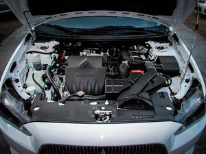 2013款1.8L 手动时尚版睿智型 发动机