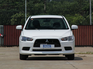 2013款改款2.0L 手动致炫版 舒适型 正前