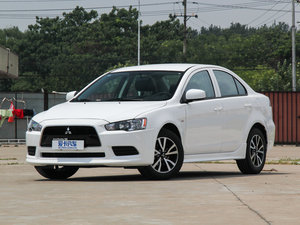 2013款改款2.0L 手动致炫版 舒适型 左前45度
