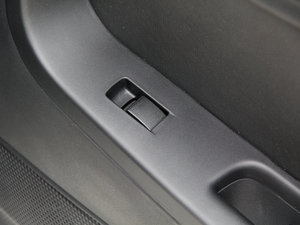 2013Ŀ2.0L քŰ m п؅^(q)