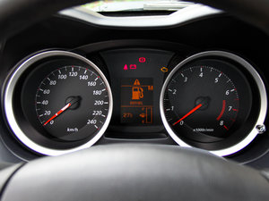 2013款改款2.0L 手动致炫版 舒适型 仪表
