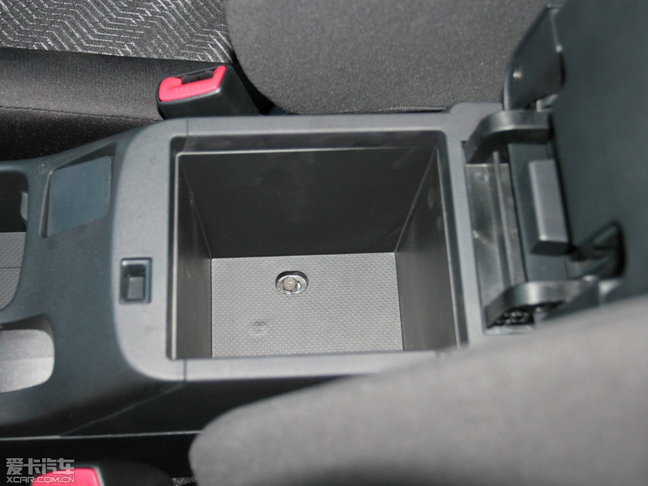 2013�������L��˼ 1.8L �ք����m�� ��V