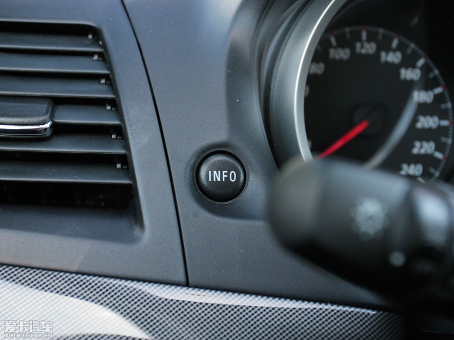 2013L(fng)˼ 1.8L քm V