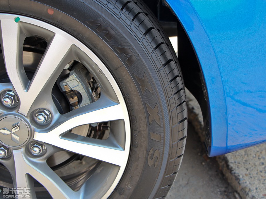 2013�������L��˼ 1.8L �Ԅ���Ş�� ��V