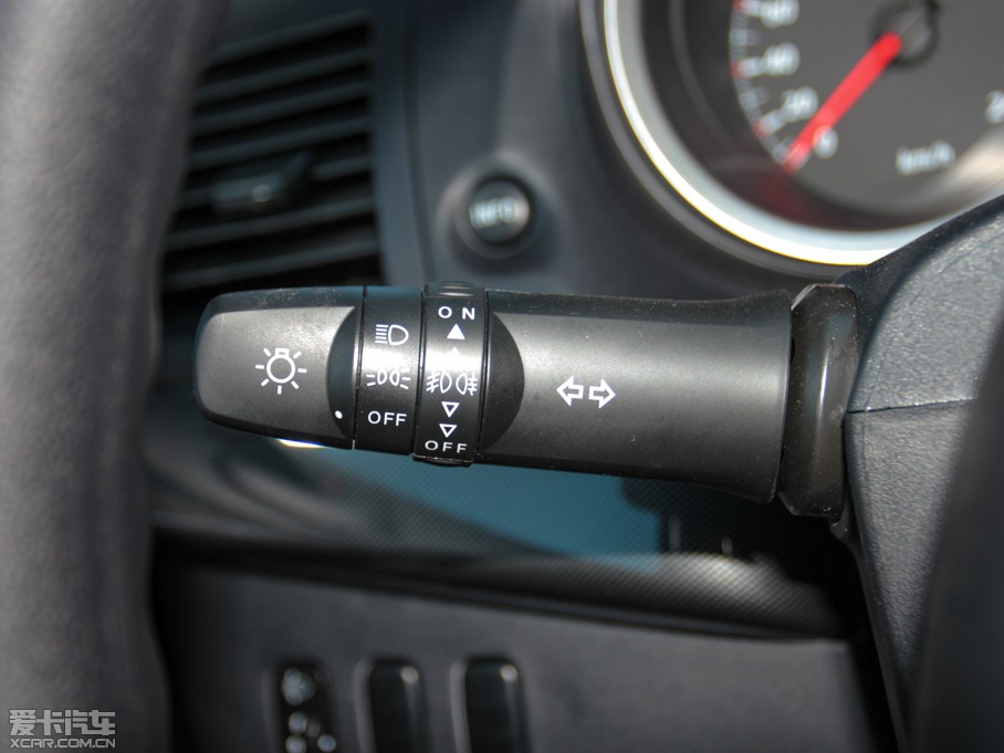 2013�������L(f��ng)��˼ 1.6L �ք�(d��ng)���m��