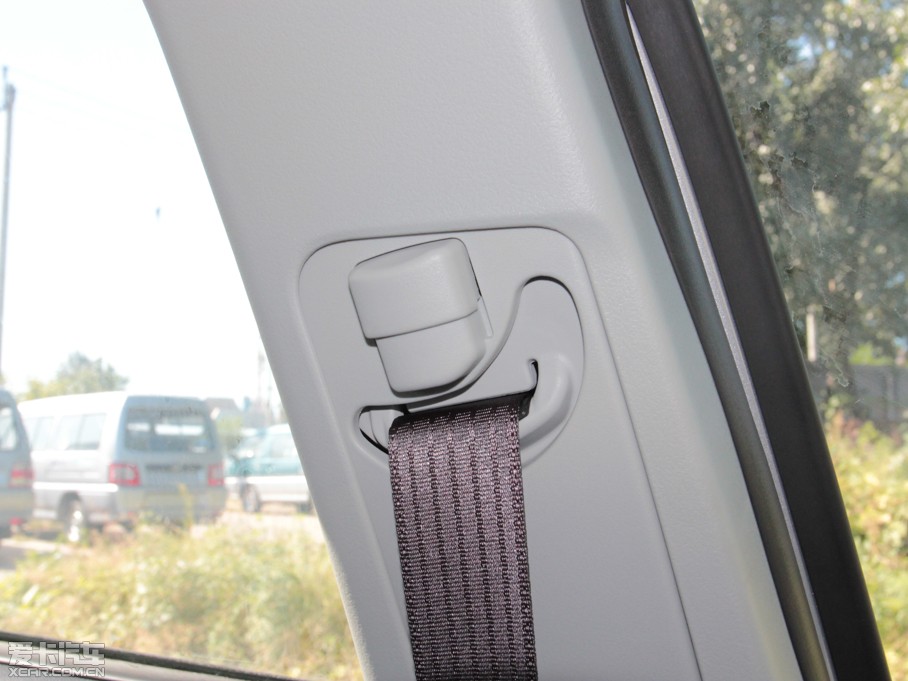 2013�������L(f��ng)��˼ 1.8L �ք�(d��ng)���m�� ��(gu��)IV 