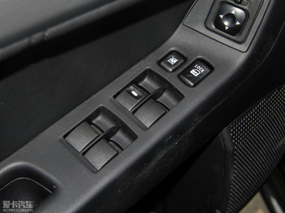 2015 1.8L CVTr(sh) (gu)V