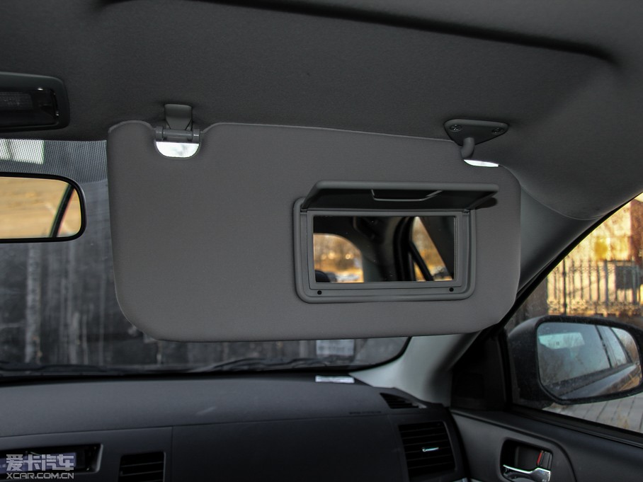 2015 1.8L CVTr(sh) (gu)V