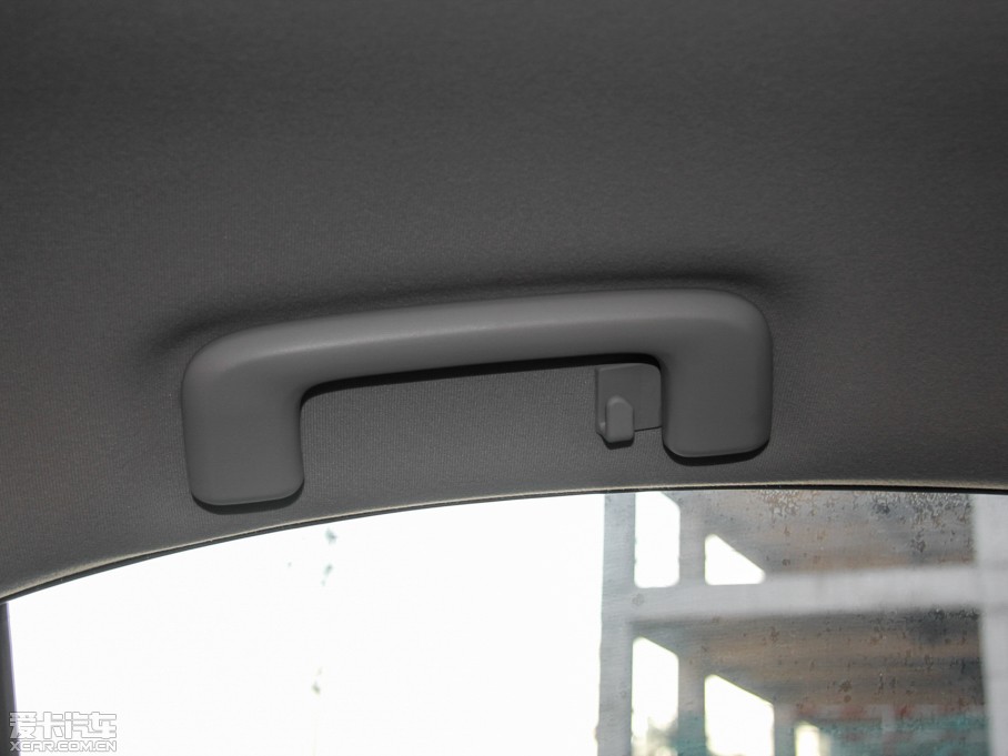 2015 1.8L CVTr(sh) V