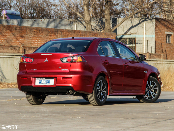 東南三菱2015款翼神