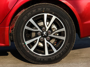 20151.8L CVT (gu)V (x)(ji)^