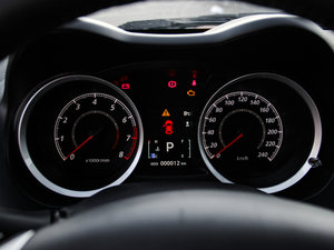 2015款1.8L CVT致尚型 国V 仪表