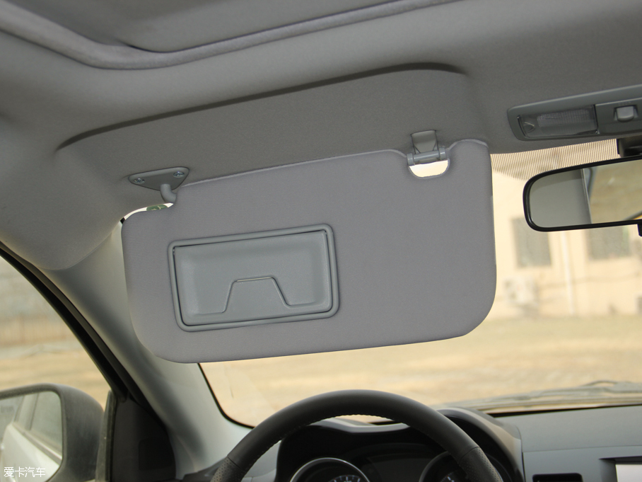 2016���������� 1.8L MT�ڰ׏Ϳ̰�