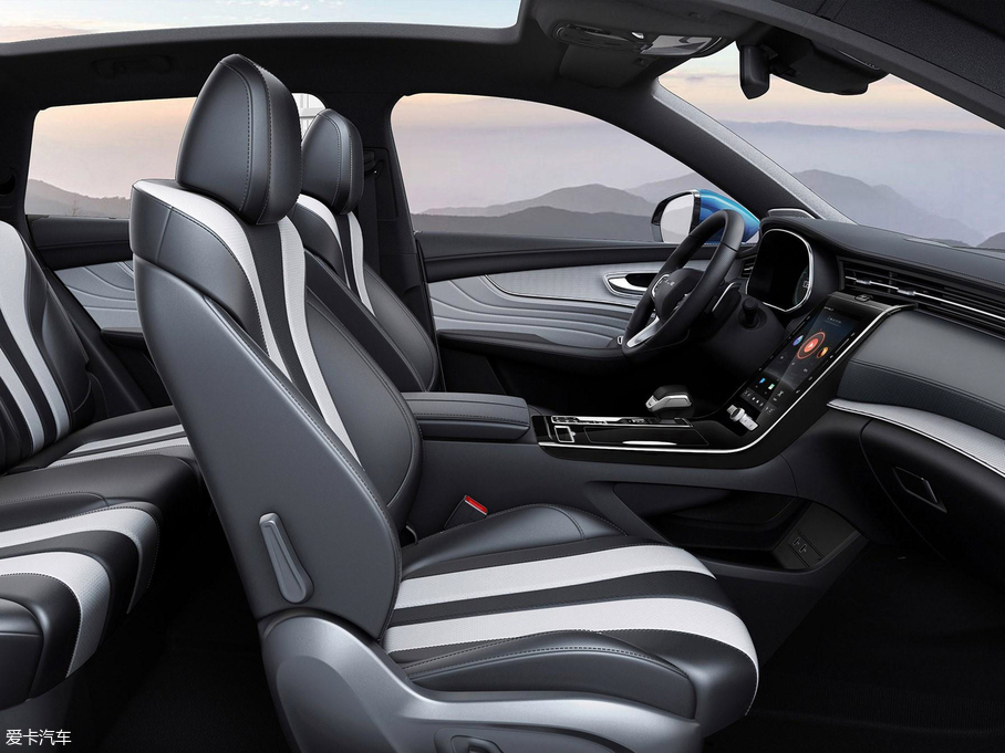 2019sRX5 MAX 300TGI ԄœA