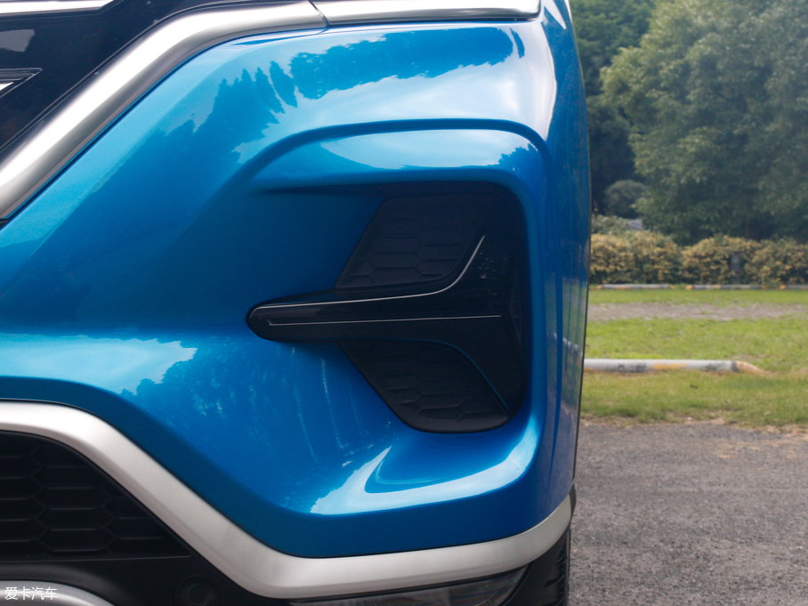 2019sRX5 MAX 300TGI ԄœA