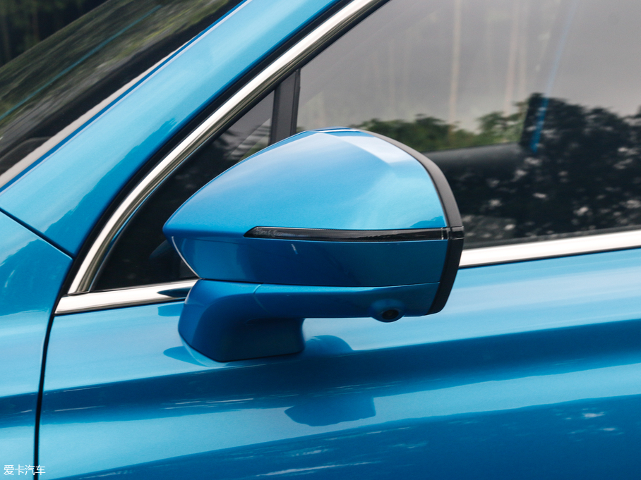 2019sRX5 MAX 300TGI Ԅ(dng)œA