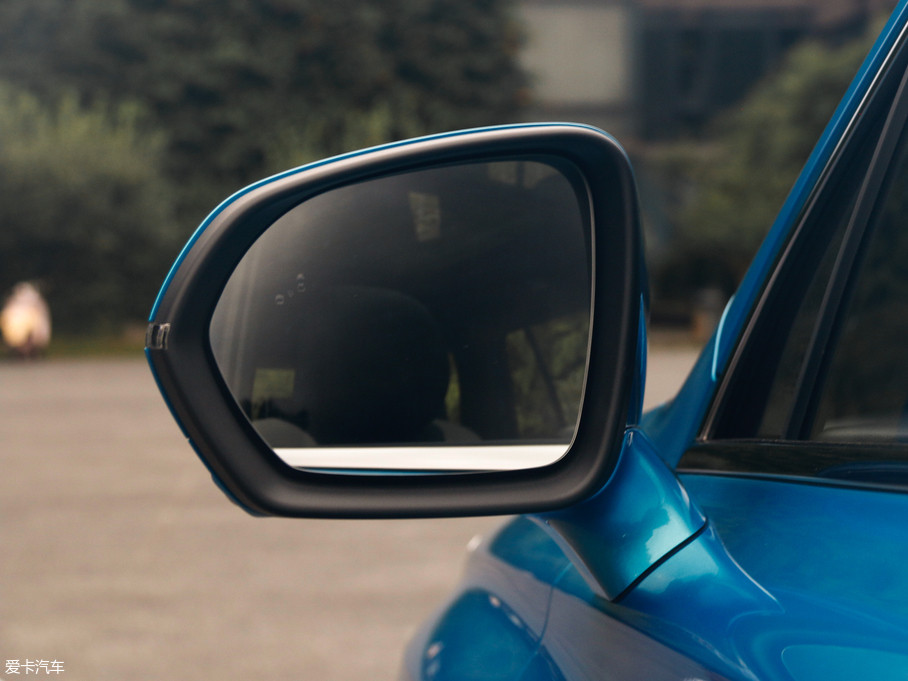 2019sRX5 MAX 300TGI Ԅ(dng)œA