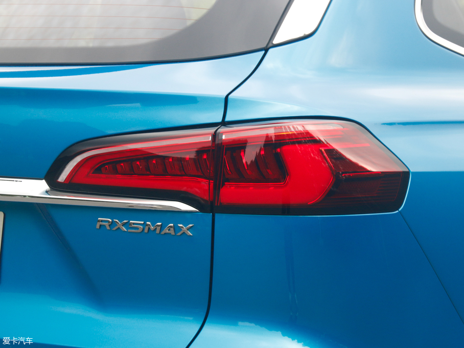 2019sRX5 MAX 300TGI ԄœA