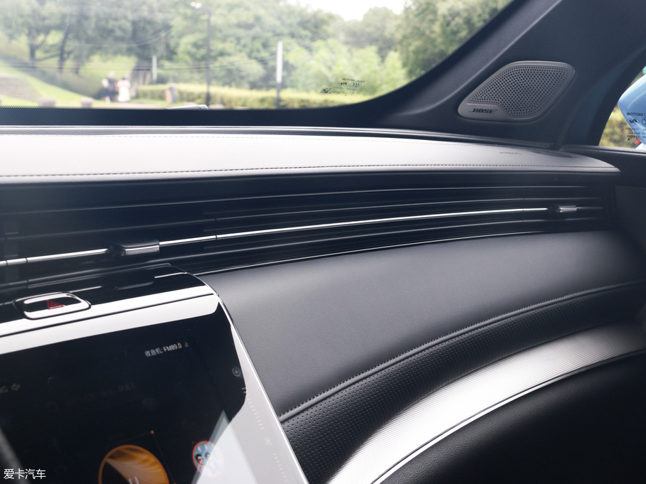 2019sRX5 MAX 300TGI ԄœA