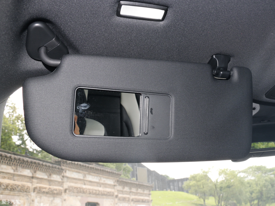 2019sRX5 MAX 300TGI ԄœA