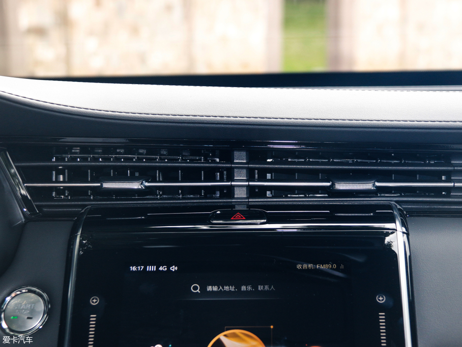 2019sRX5 MAX 300TGI ԄœA