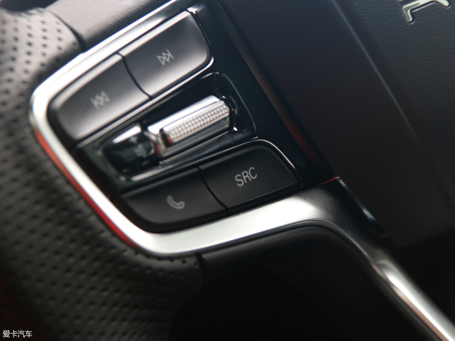 2019sRX5 MAX 300TGI ԄœA