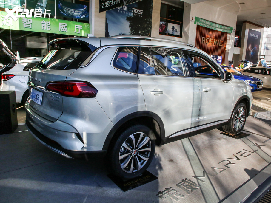 2019sRX5 MAX 300TGI Ԅ(dng)œA