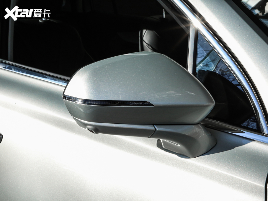 2019sRX5 MAX 300TGI Ԅ(dng)œA