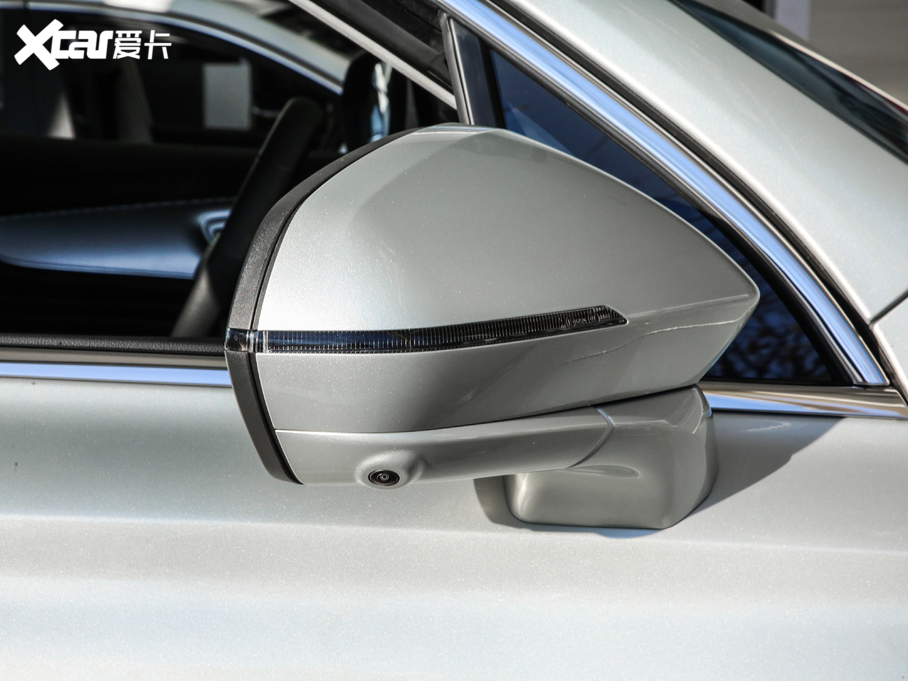 2019sRX5 MAX 300TGI ԄœA