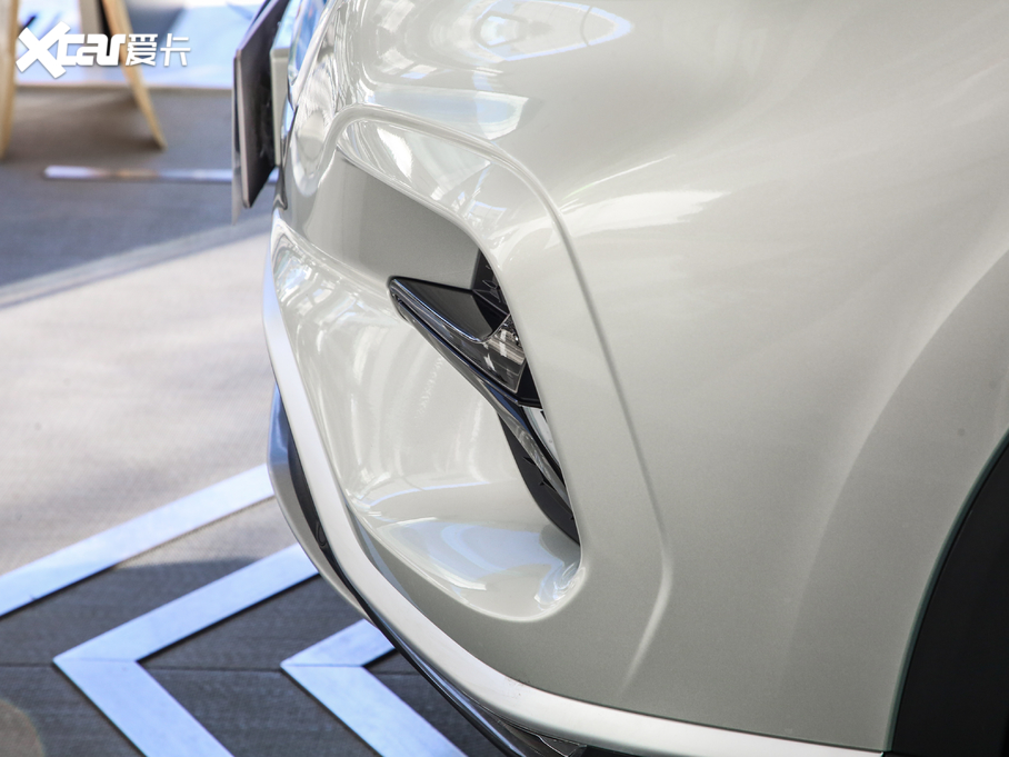 2019sRX5 MAX 300TGI Ԅ(dng)œA