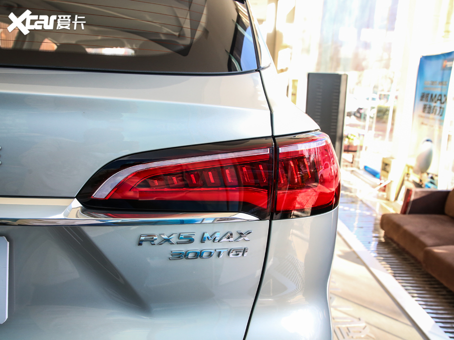 2019sRX5 MAX 300TGI ԄœA