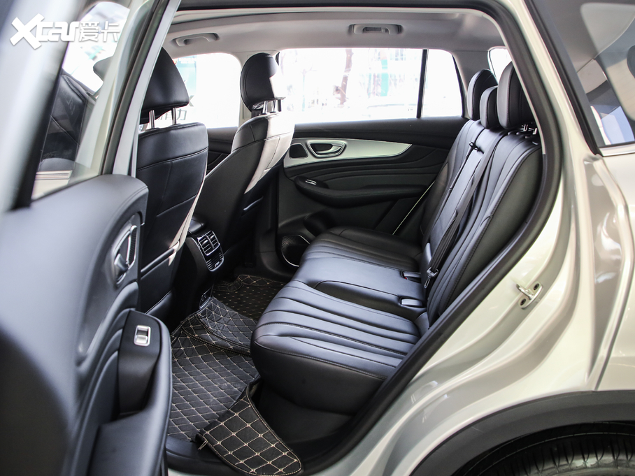 2019sRX5 MAX 300TGI ԄœA