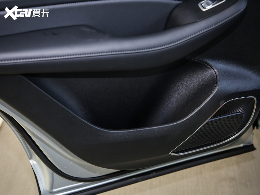 2019sRX5 MAX 300TGI ԄœA