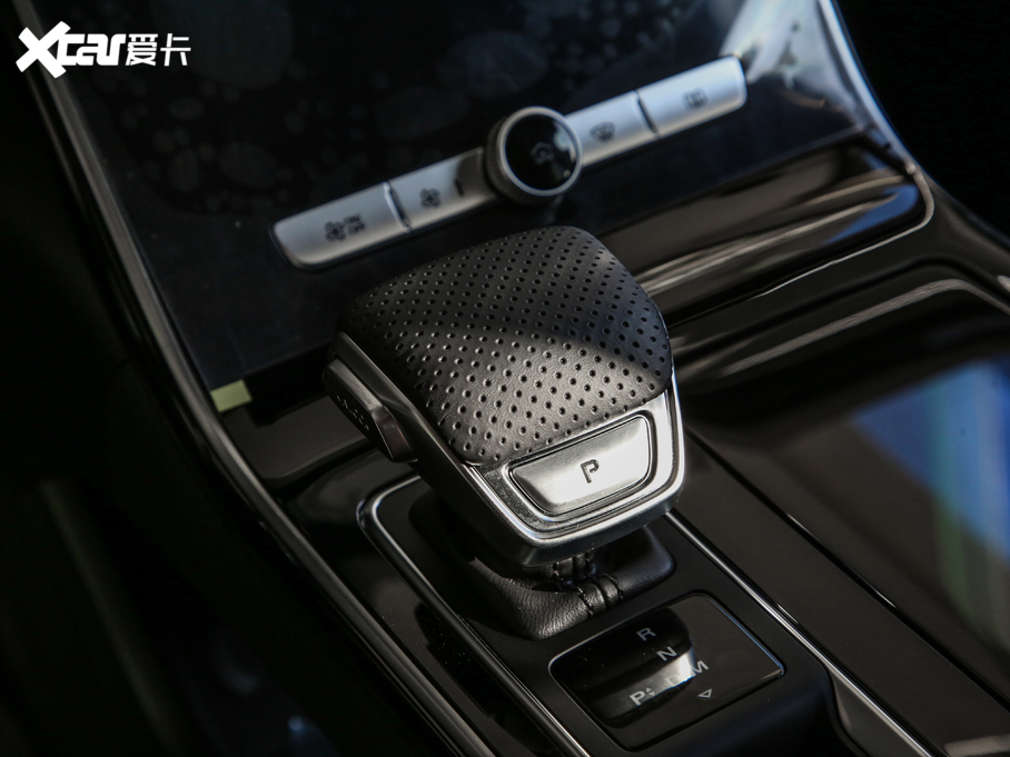 2019sRX5 MAX 300TGI ԄœA