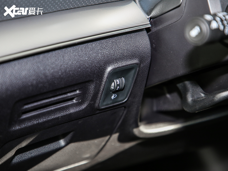 2019sRX5 MAX 300TGI ԄœA