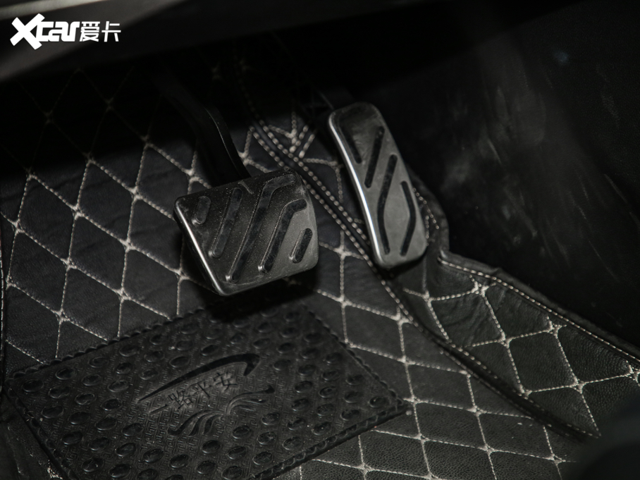 2019sRX5 MAX 300TGI ԄœA