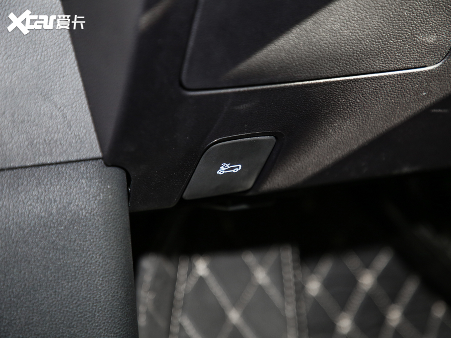 2019sRX5 MAX 300TGI ԄœA