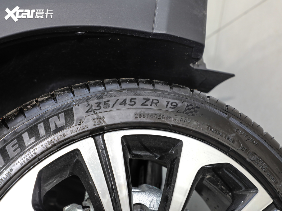 2019sRX5 MAX 300TGI Ԅ(dng)œŞ