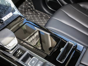 2019300TGI ԄœA п؅^