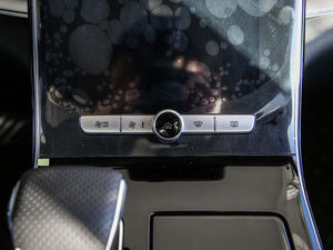 2019300TGI ԄœA п؅^