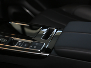 2019400TGI Ԅ4GA п؅^