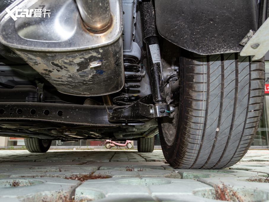 2020��s��i6 PLUS 1.6L �ք�4G���sҫ��Ş��