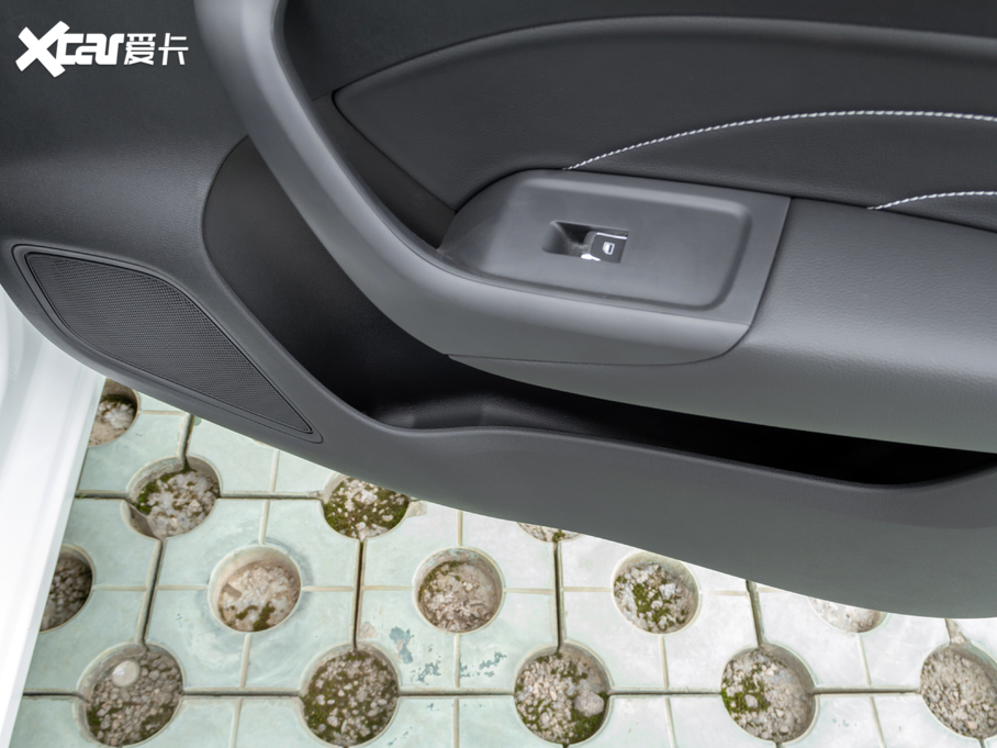 2020si6 PLUS 1.6L CVT 4GsҫȫϢ 